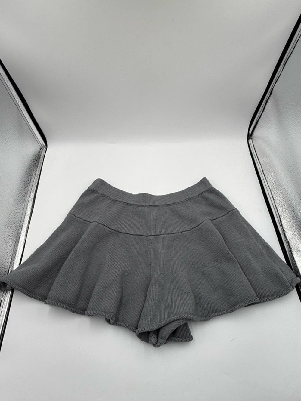 FP BEACH Katya Sweater Shorts - Picture 5 of 8